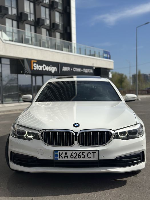 Продам BMW G30 530e 2018