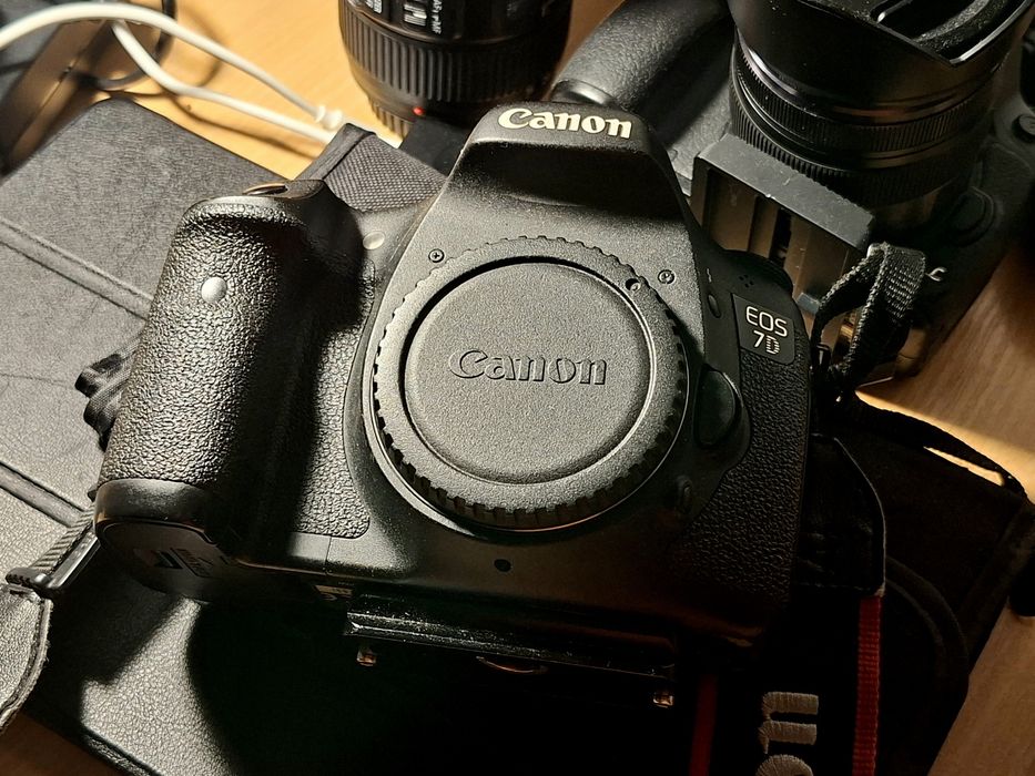 Aparat Canon EOS 7D