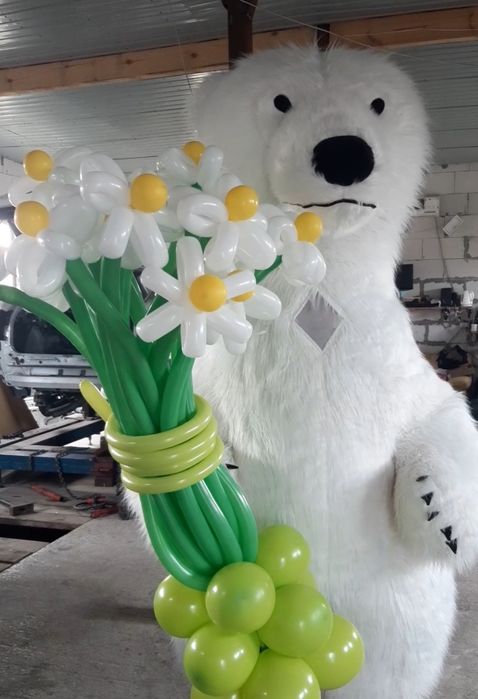 Стриптизер,білий ведмідь,пес Патрон,панда,кролик,белый мишка,стрептизё