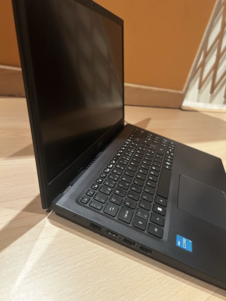 Portátil Acer Extensa 215-54 i3-1115G4 3.00GHz 8GB RAM 238GB SSD