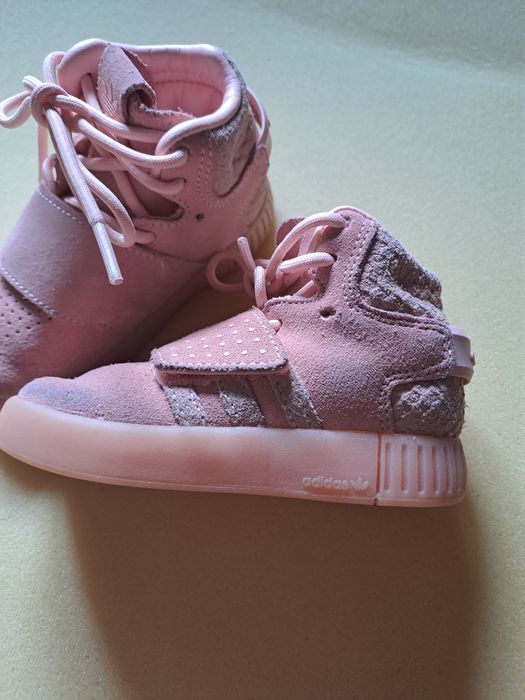 Sapatilhas adidas como novas