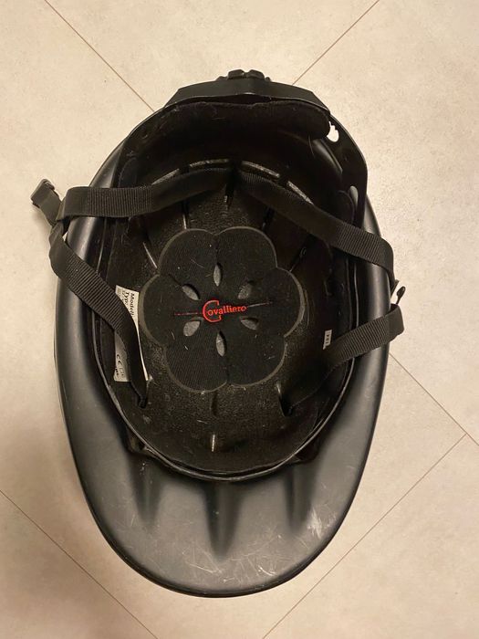 Dzieciecy kask jezdziecki