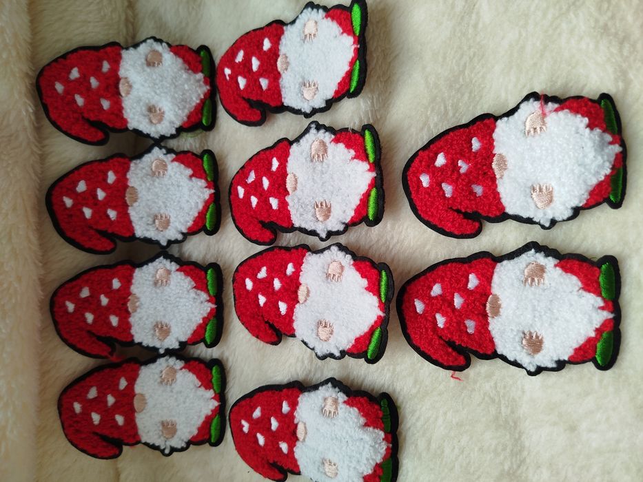 Naszywki, naprasowanki, haftowane, Mikołaj, 10 szt.