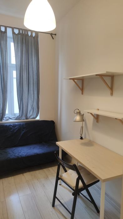 Pokój Łódź, Stare Polesie, Al. 1 Maja 39, I piętro, miejsce parkingowe