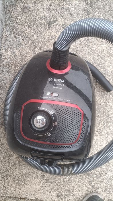 Aspirador boche série 4