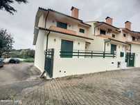 Casa / Villa T3 em Branca de 270,00 m2