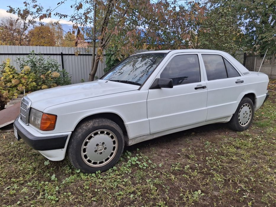 Продам Мерседес 190