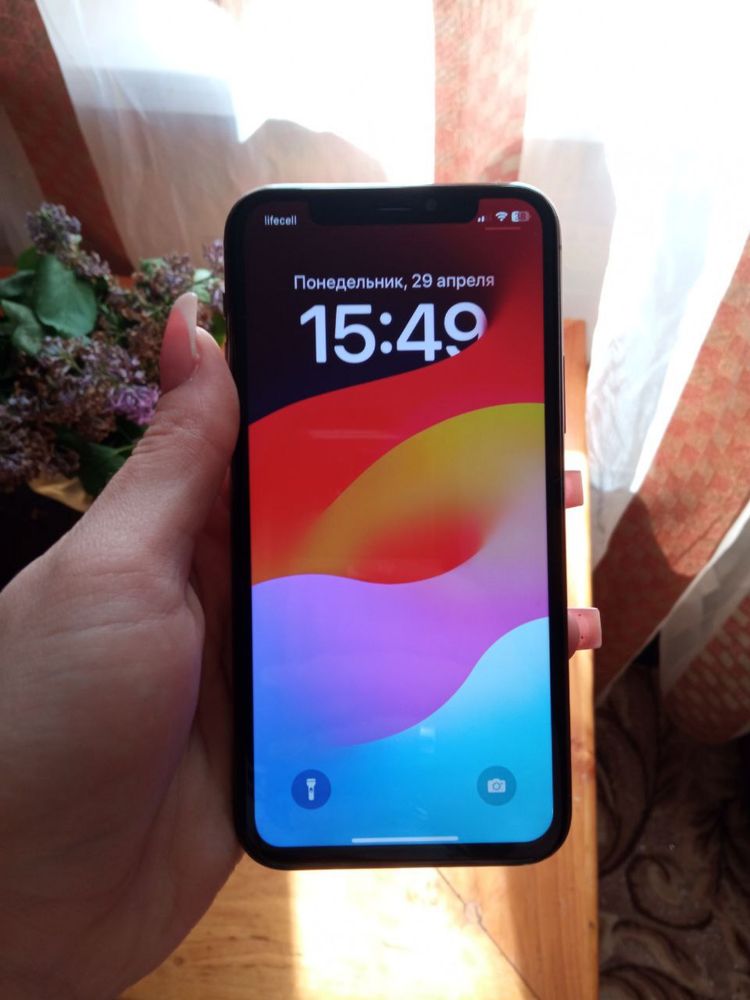 Продам IPhone 11 Pro