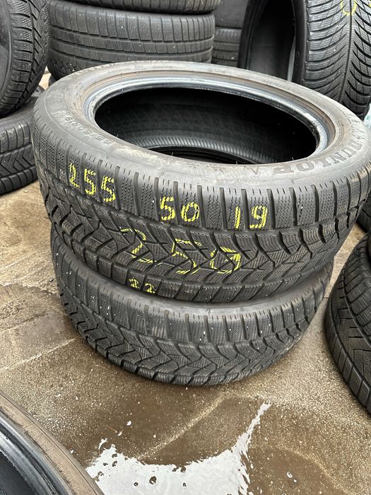 255/50x19 Dunlop