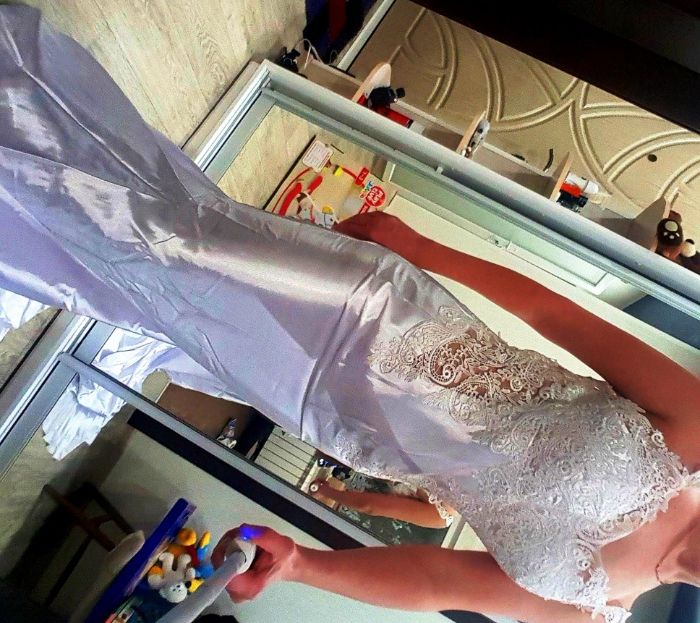 Платье свадебное новое со шлейфом ажур и атласный блеск шикарное