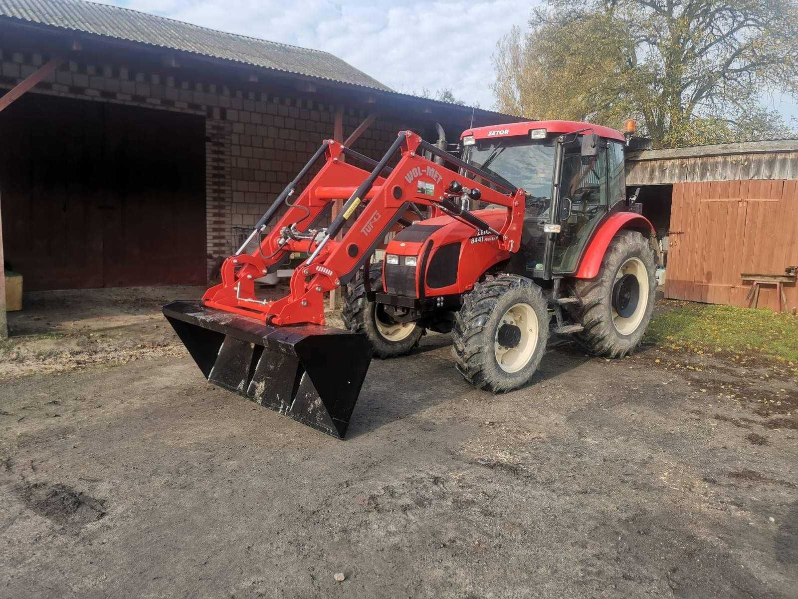 Ładowacz czołowy TUR-4 1500 kg udźwig