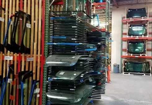 Лобовое стекло всех типов