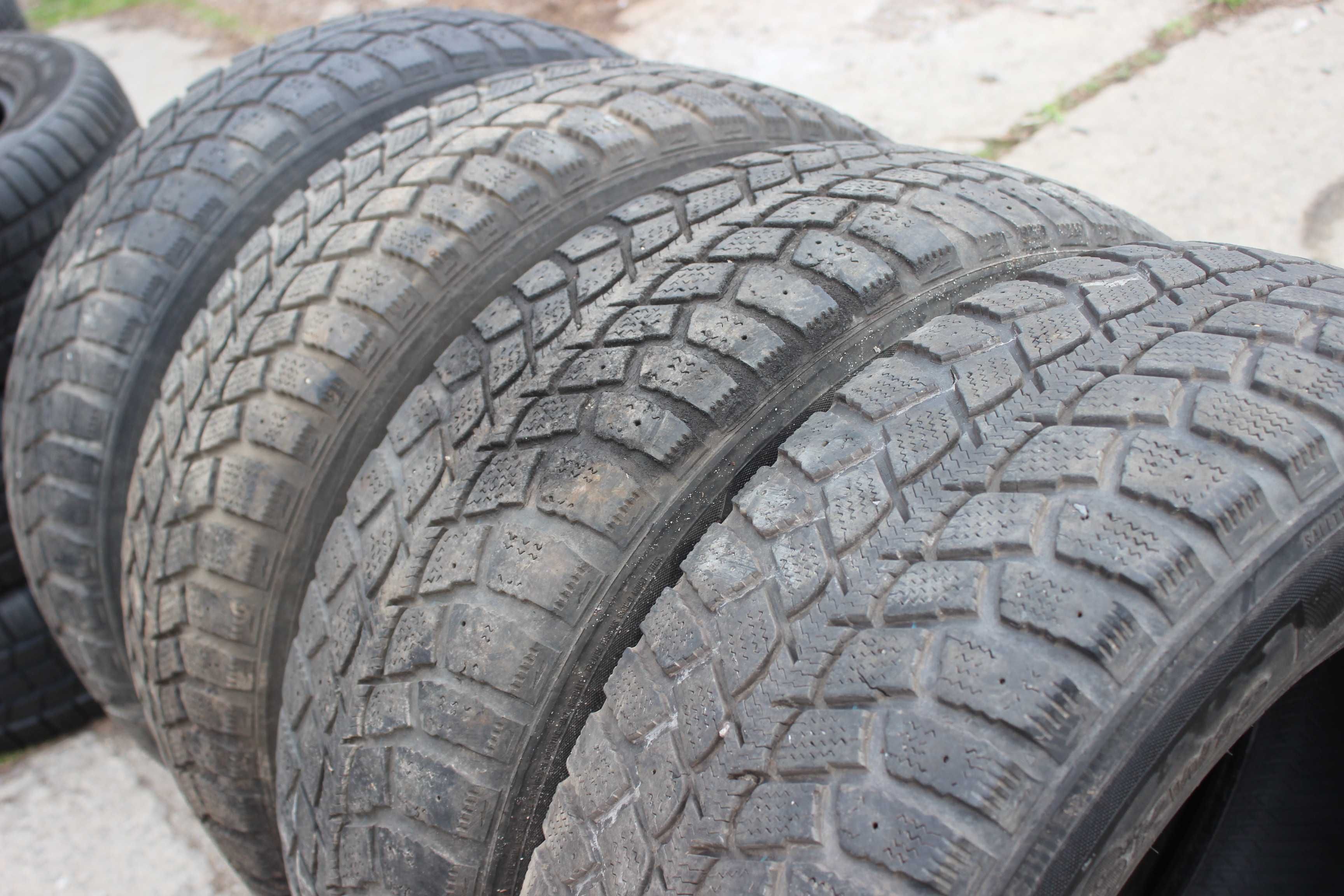 235-65-R17 KUMHO IZEN комплект всесезонной резины GERMANY