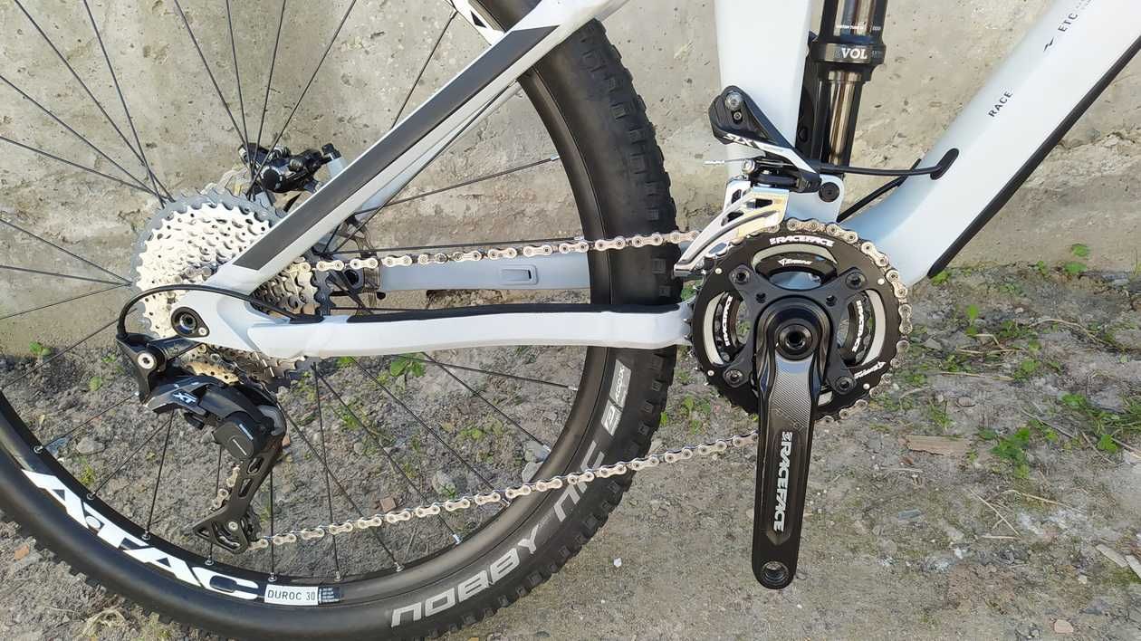 Cube Stereo 140 HPC Race Carbon, Shimano XT, Fox