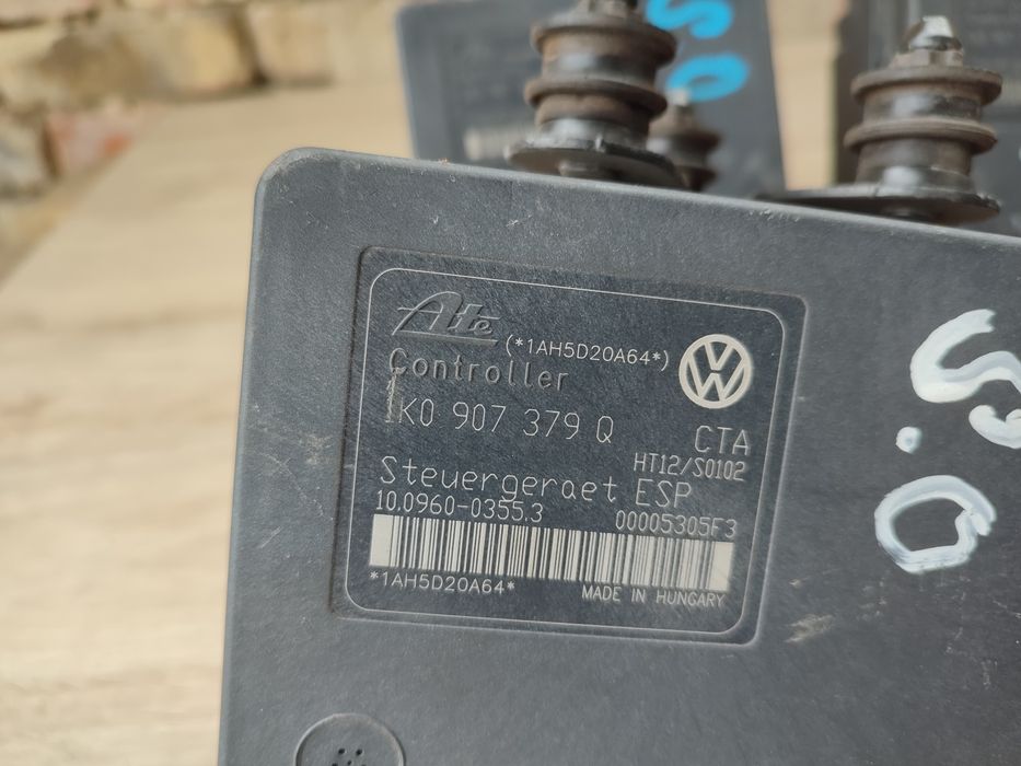 Блок ABS блок АБС Volkswagen Golf, Passat, Skoda Octavia