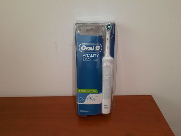 Escova de dentes Oral B Vitality 100