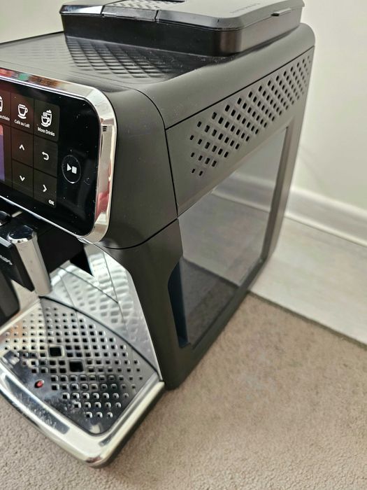 Ekspres Philips EP4346 automat wyświetlacz LatteGo