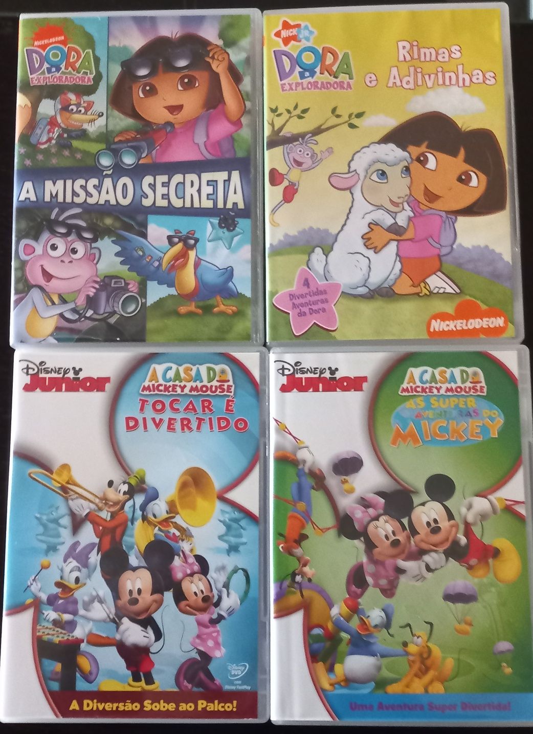 Filmes de animação Infantil Barbie, Dora, A Casa do Mickey Mouse e out