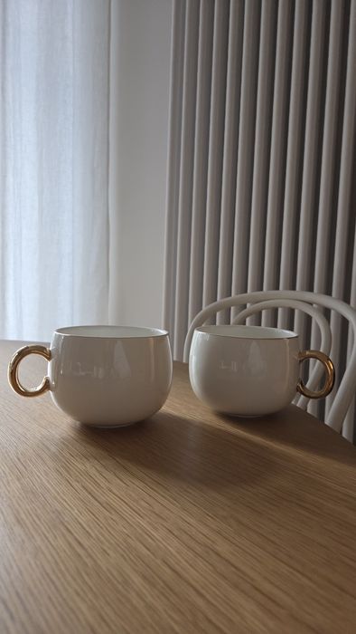 Kubki home and you ze złotym uchwytem duze