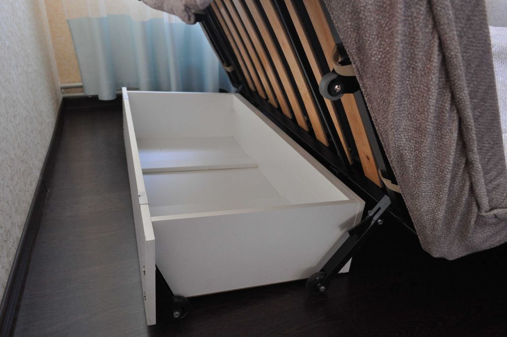 Диван - ліжко двохспальне