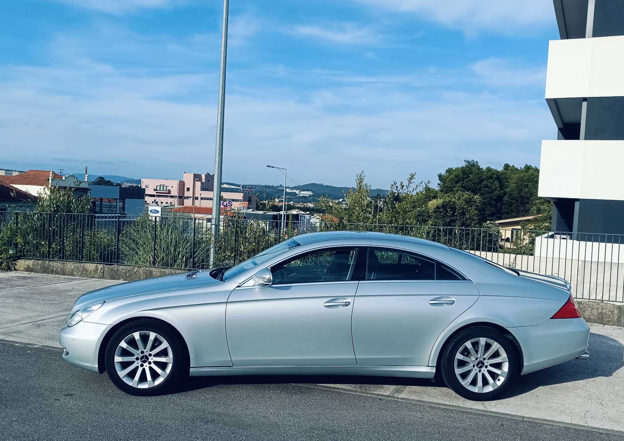 Vendo Mercedes cls320 valor negociável