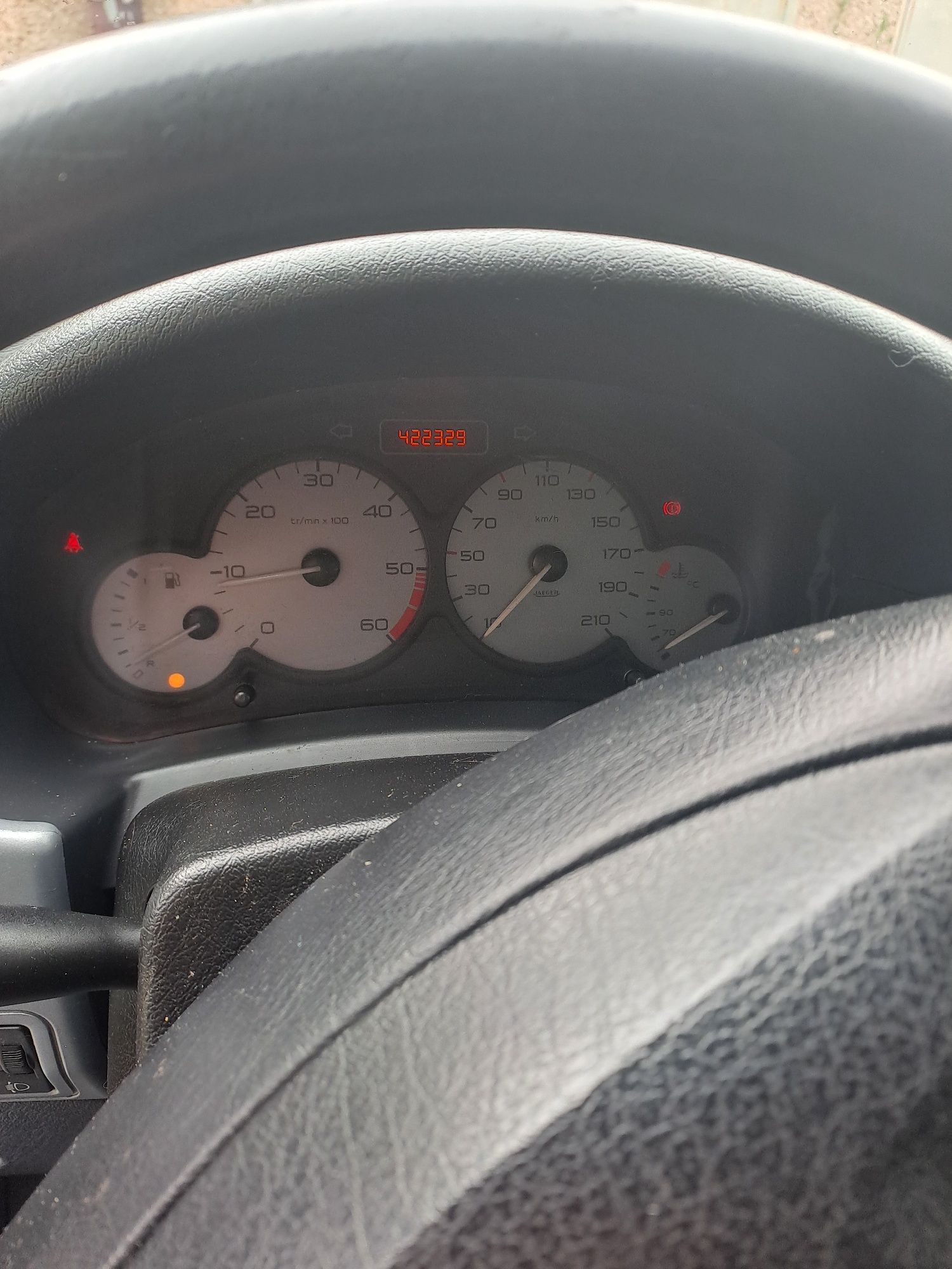 Peugot partner sprzedam jeździ skręca.