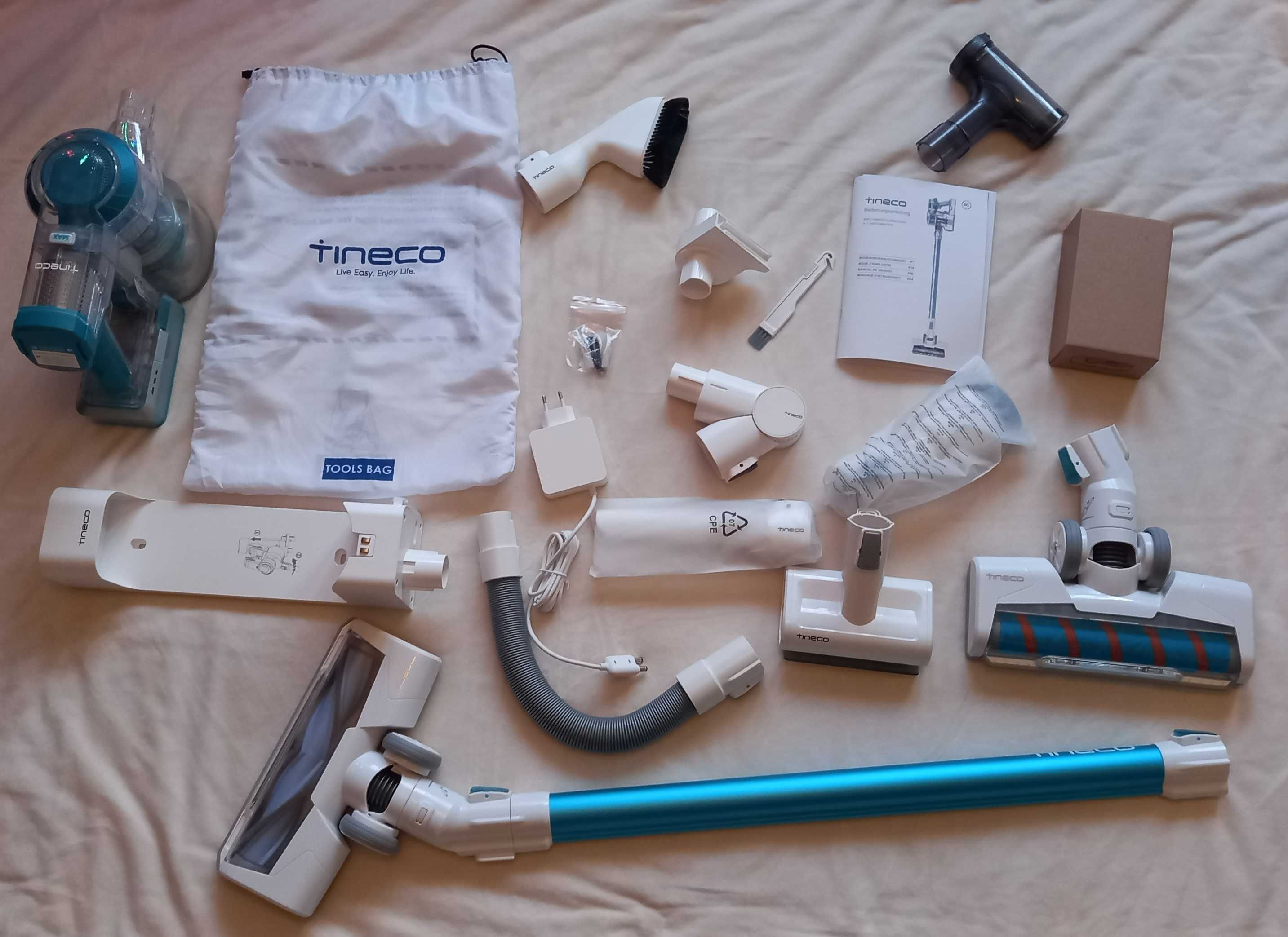 Odkurzacz bezprzewodowy TINECO pionowy A11 HERO z akcesoriami i dodatk