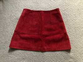 Красная замшевая юбка H&M
