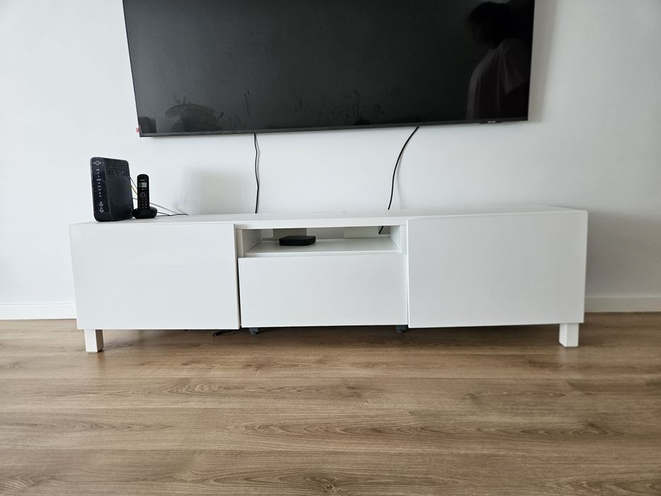 Móvel de TV IKEA BESTÅ - branco