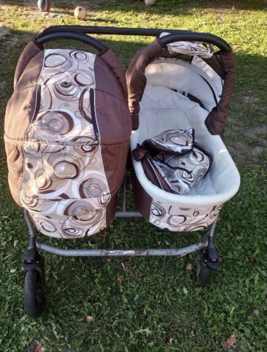 Wózek dziecięcy dla blizniakow