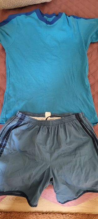 Strój sportowy wojskowy