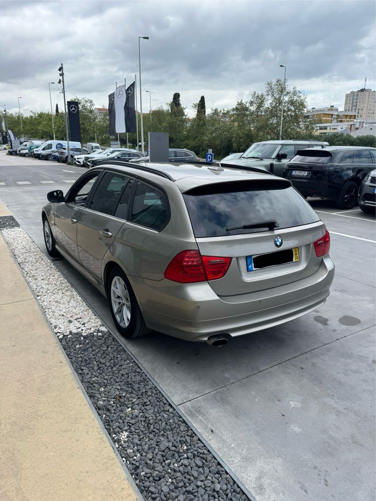 Bmw 320d touring 184cv Lci 2011