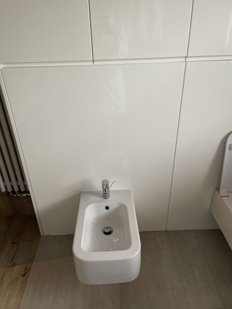Szafa łazienkowa, meble łazienkowe