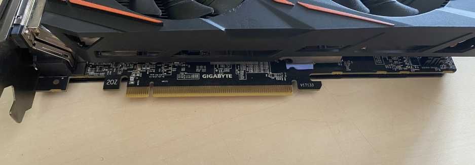 Відеокарта rx570 в гарному стані