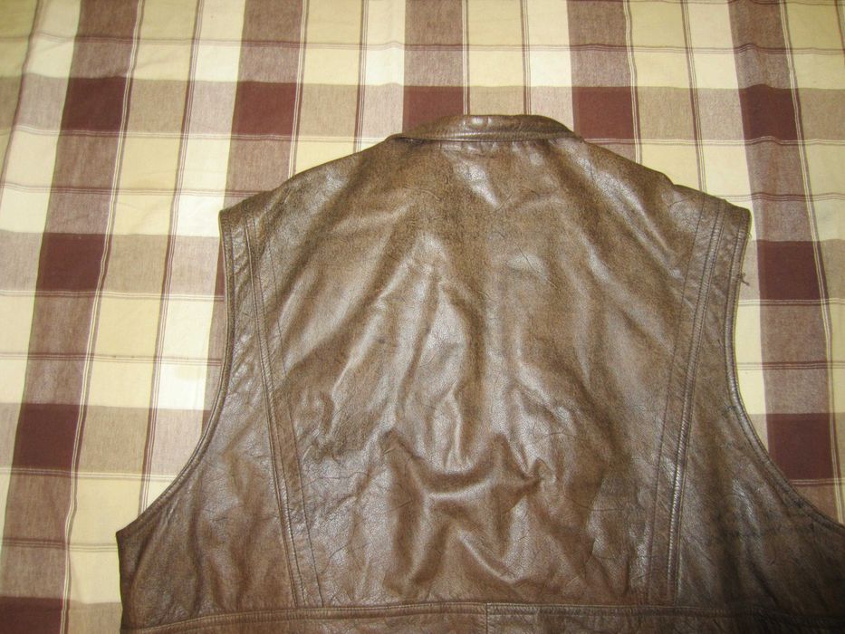 Кожаная мото жилетка с карманами ,мотожилетка XXXL Trapper Косуха
