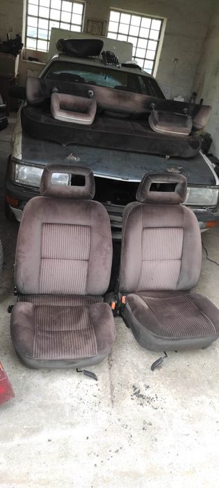 Wnętrze fotele tapicerka Audi 200 c3 sedan przedlift Turbo