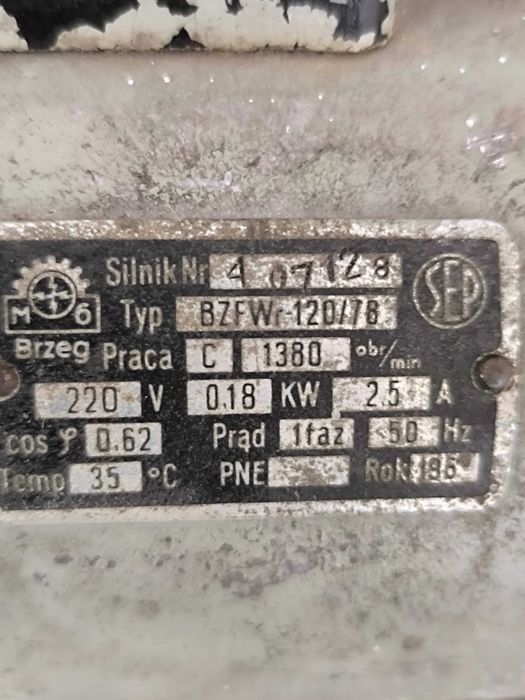 silnik elektryczny