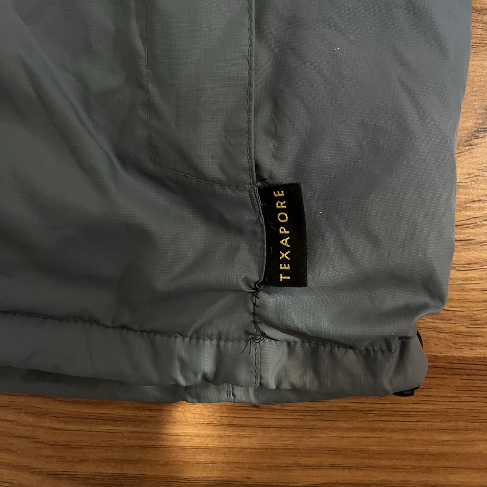 Вітровка jack wolfskin