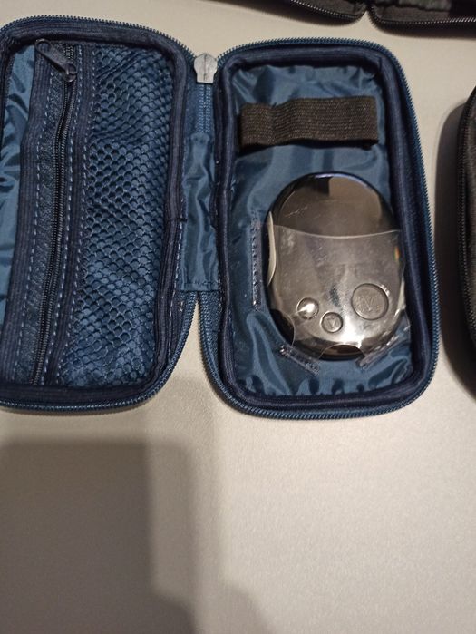 Glukometry i etui