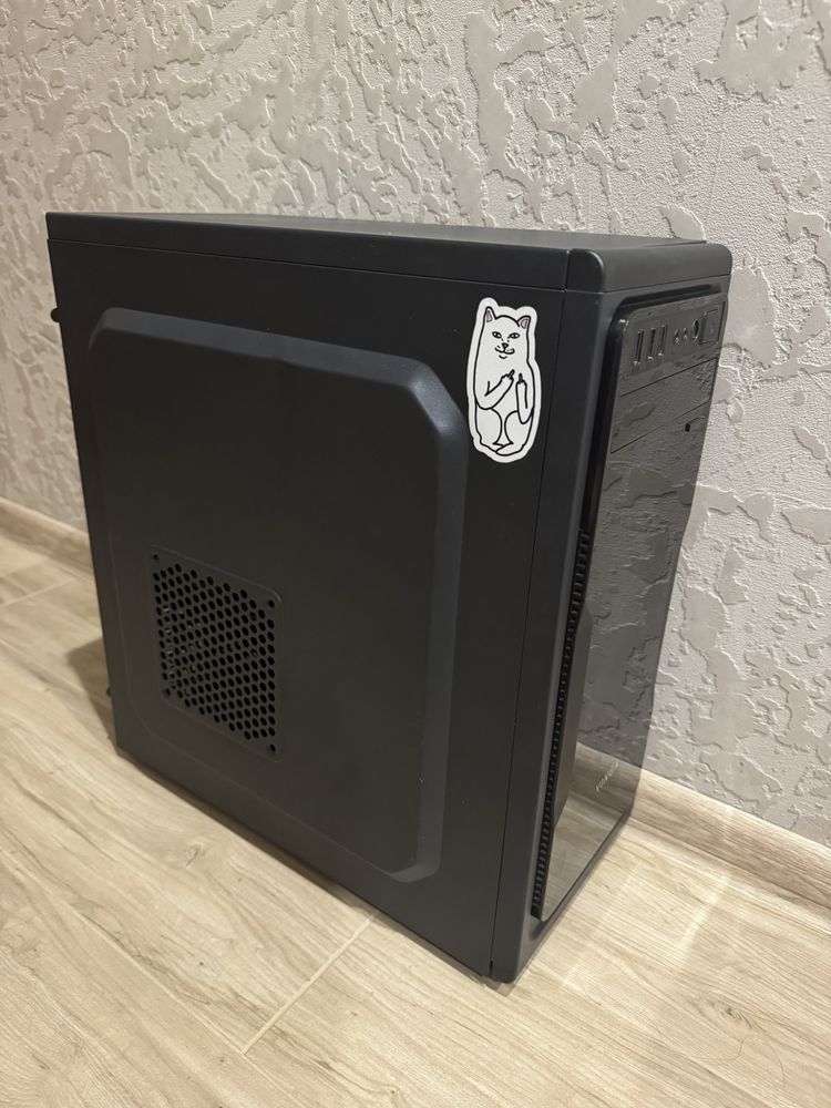 Середній ігровий ПК i3 8100/Radeon HD 7770/8GB/1Tb