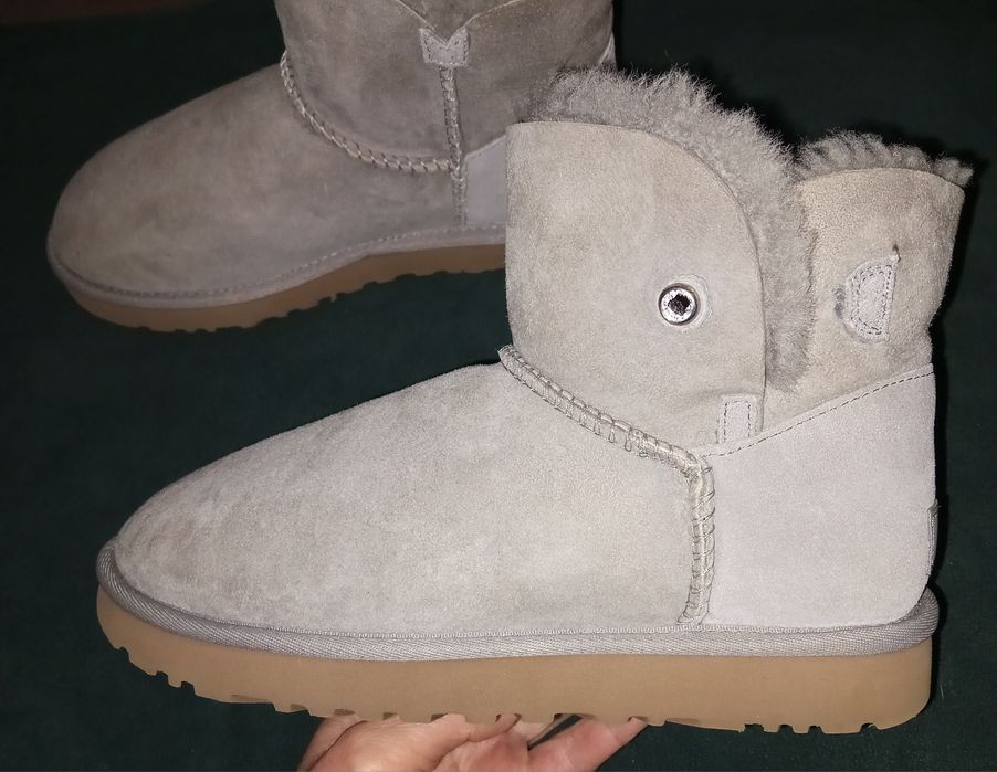 Фирменные угги ботинки UGG. Оригинал.