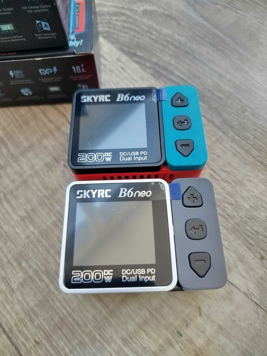 SKYRC b6neo зарядка для дронів 200W, XT60, Type-C