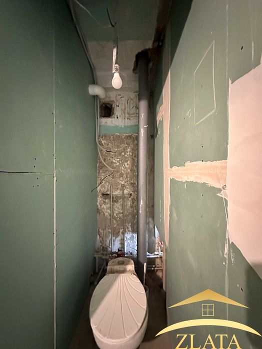 Продаж 2-к квартири Дніпровський район