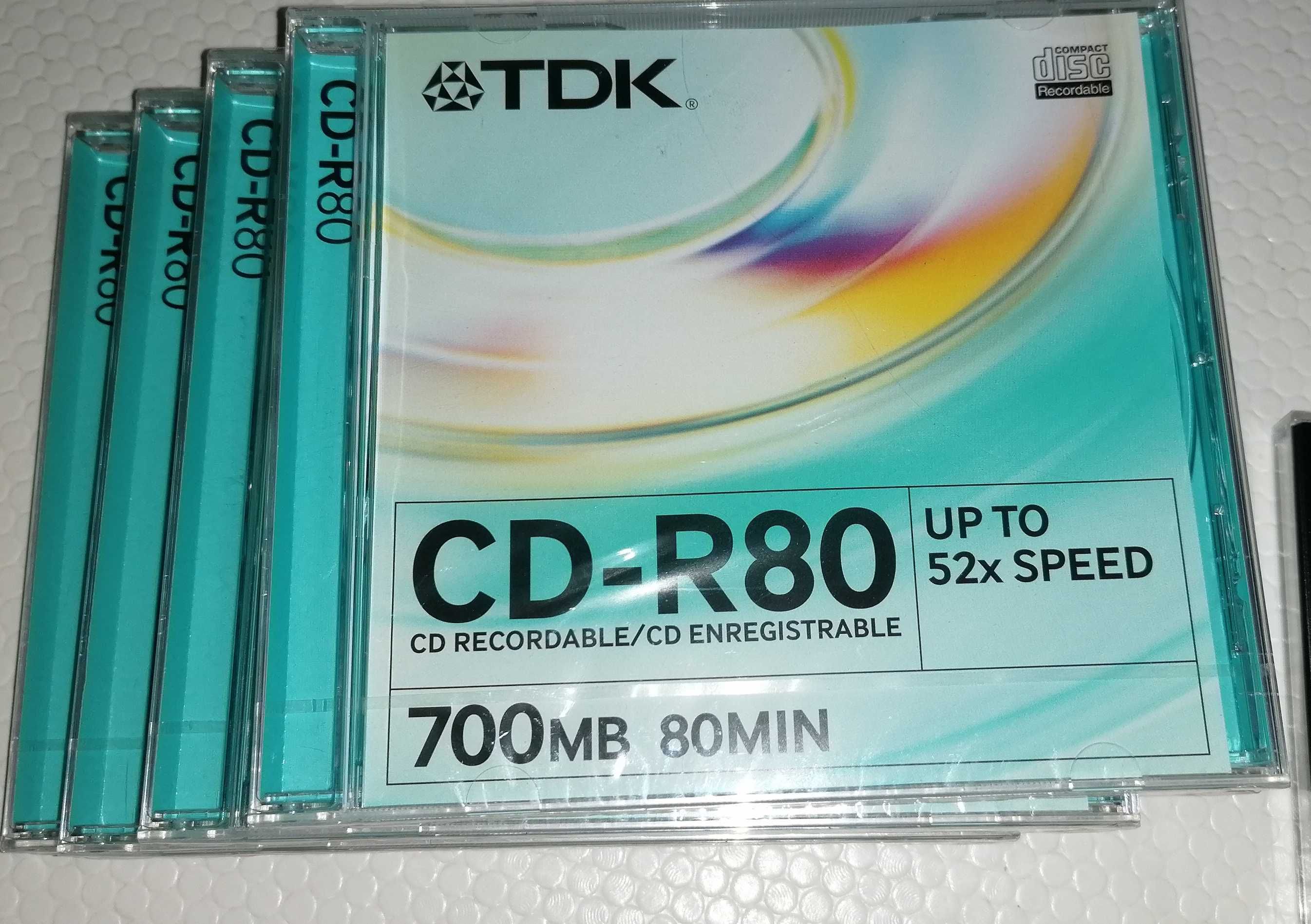 CD-RW  e CDs com caixa individual