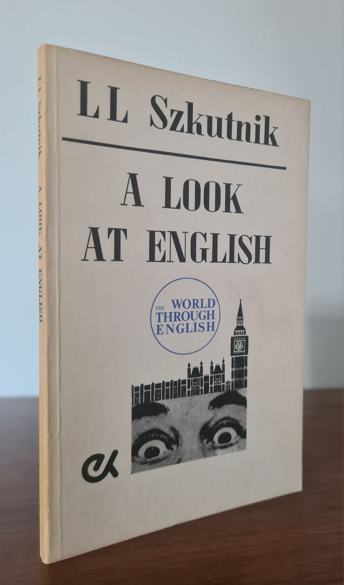 A look at english - Leon Leszek Szkutnik