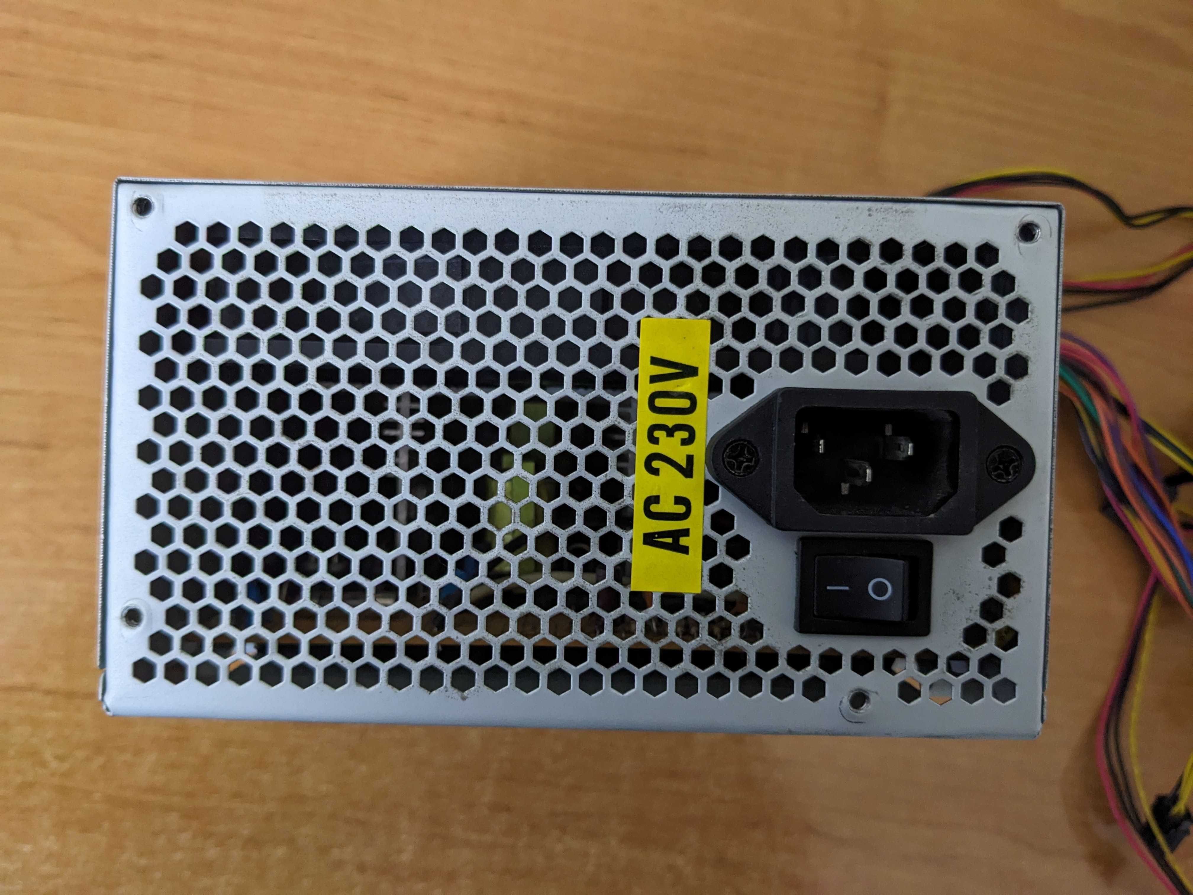 Блок питания Frisby Foem 400W (FPS-G40F12) с кабелем питания