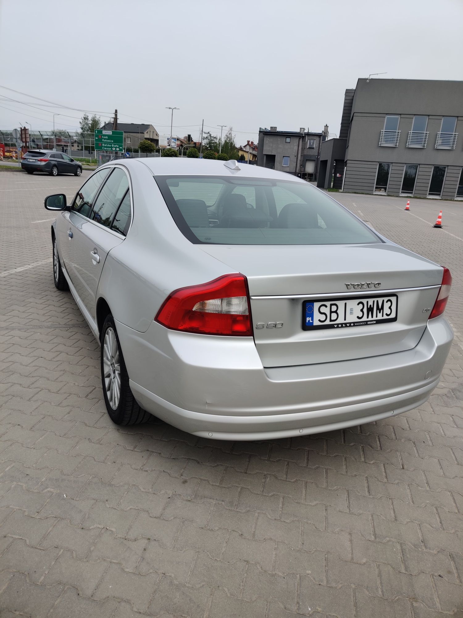 Volvo S80 2.4 D5 185km