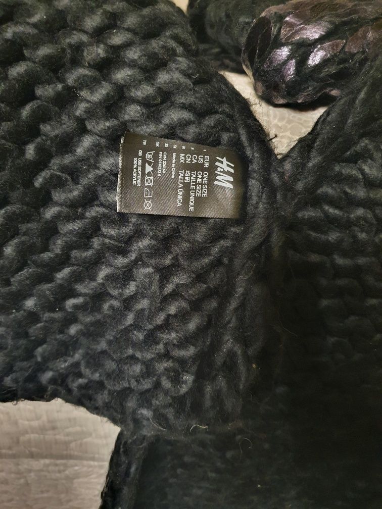 Szalik czarny  H&M