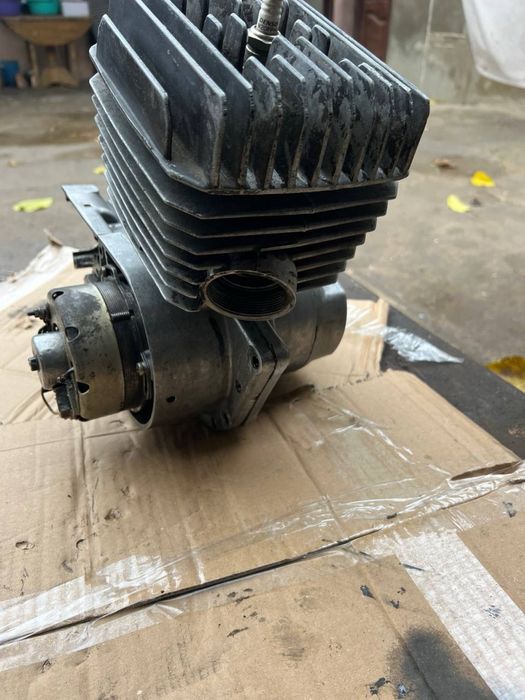 Двигун мінськ 12 вольт