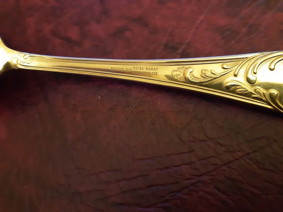 Sztućce SBS Solingen na 12 osób złocone 24 karatowym złotem